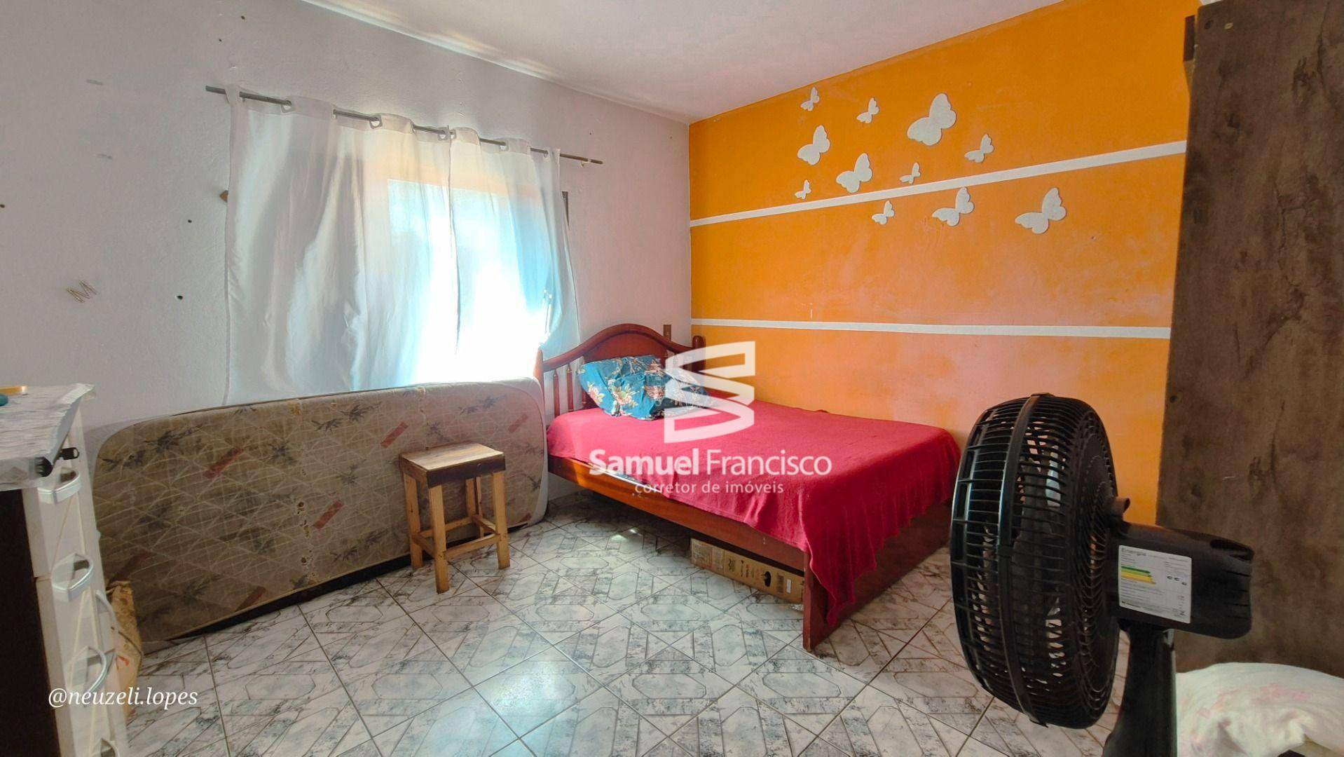 Casa à venda com 3 quartos, 166m² - Foto 4