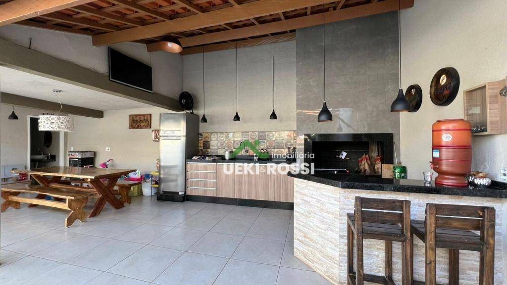 Casa à venda com 3 quartos, 160m² - Foto 15