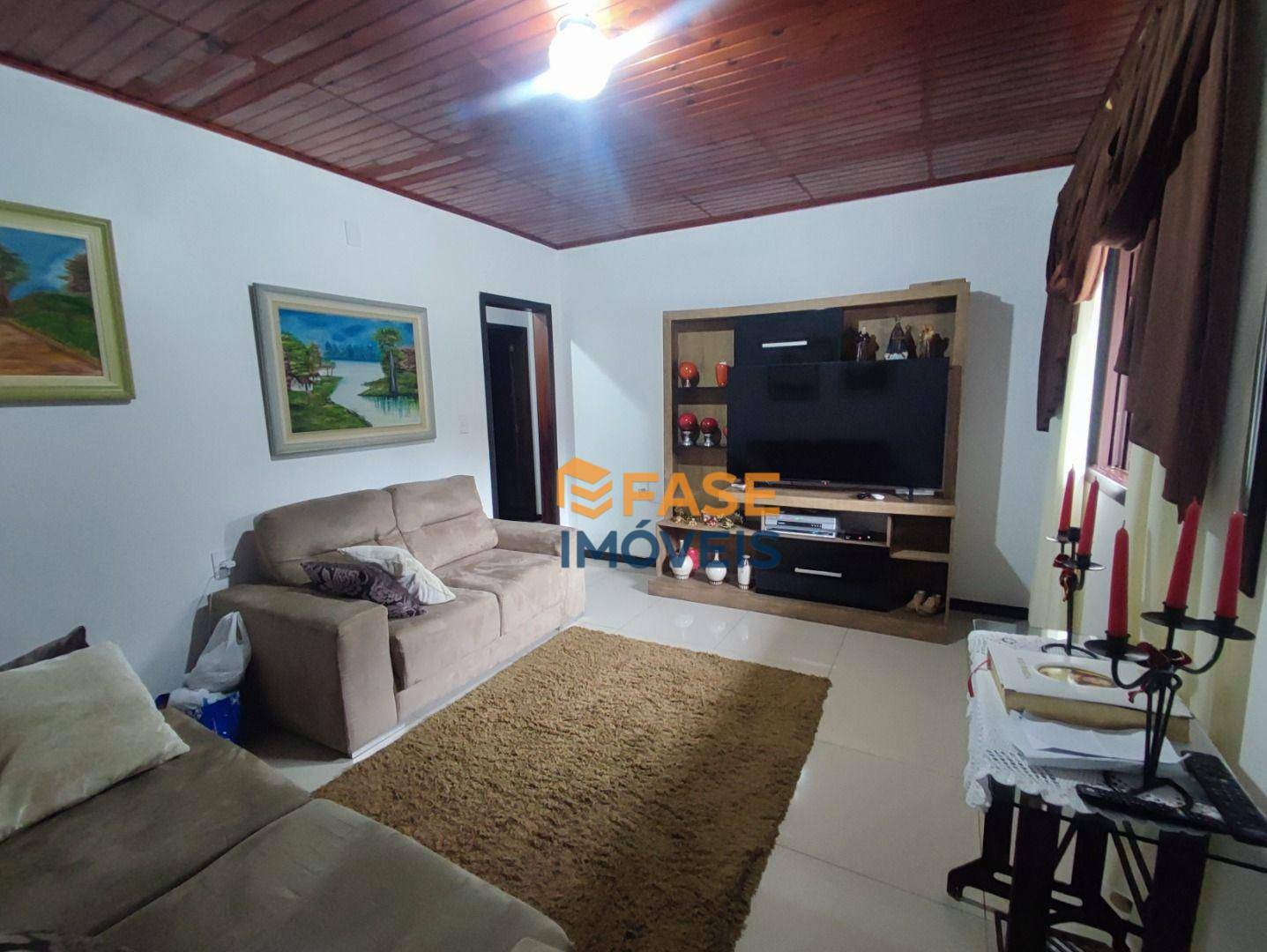 Casa à venda com 3 quartos, 180m² - Foto 16