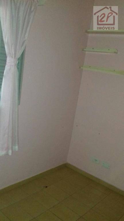 Sobrado à venda com 3 quartos, 230m² - Foto 4