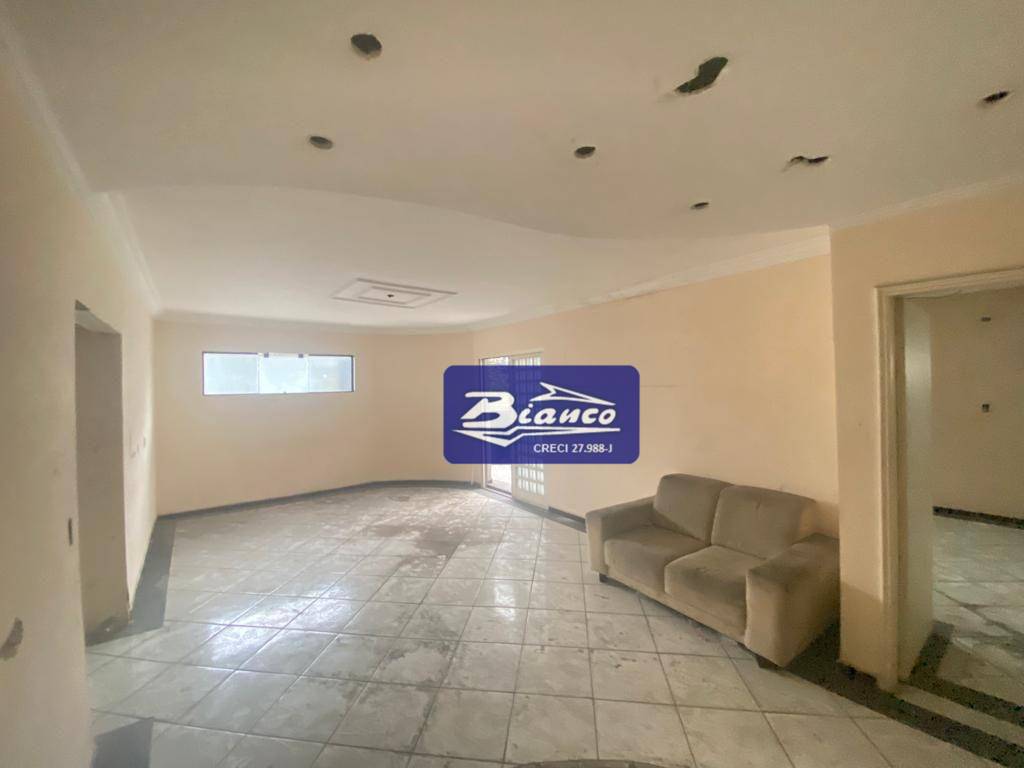 Casa à venda e aluguel com 3 quartos, 160m² - Foto 6