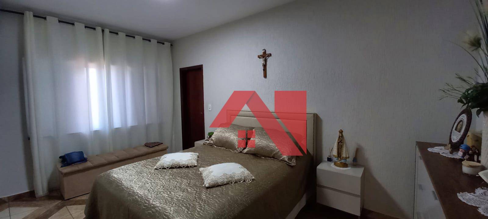 Casa à venda com 3 quartos, 385m² - Foto 20