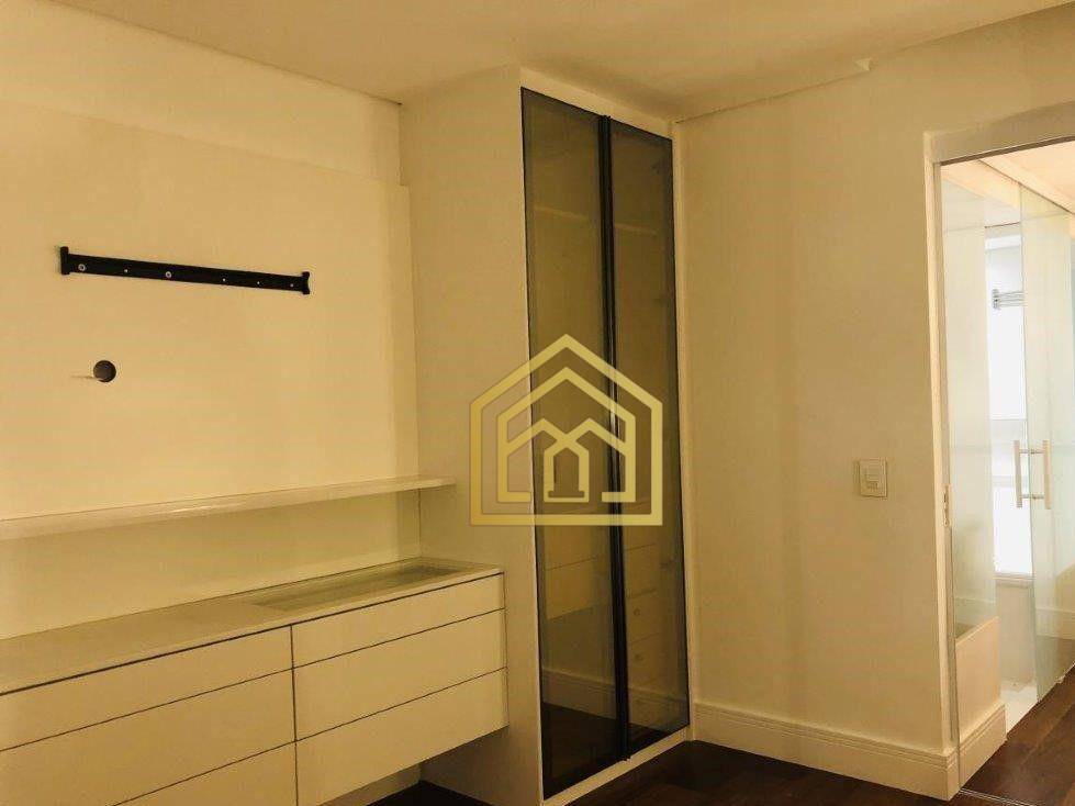 Apartamento à venda com 3 quartos, 158m² - Foto 24