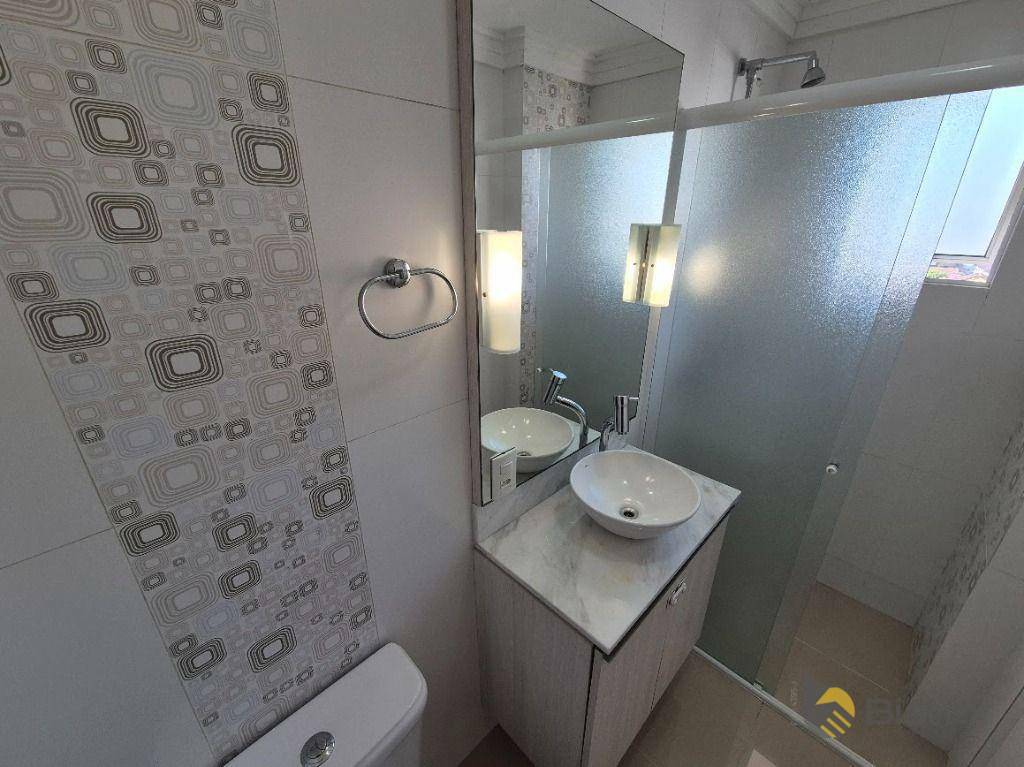 Apartamento para alugar com 2 quartos, 90m² - Foto 16