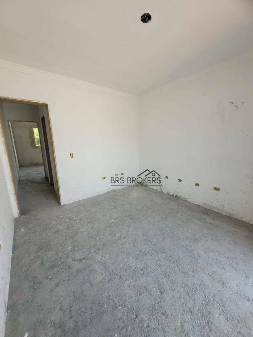 Sobrado à venda com 2 quartos, 75m² - Foto 5