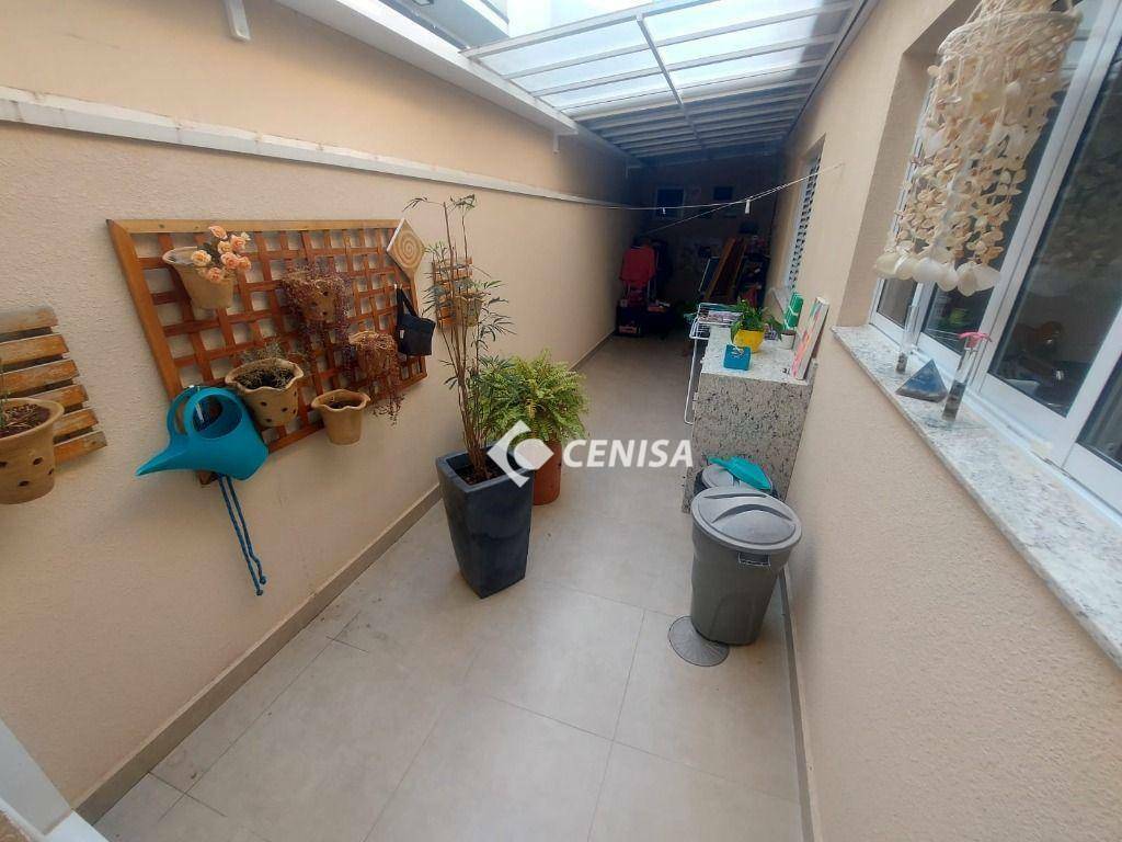 Casa à venda com 3 quartos, 178m² - Foto 17