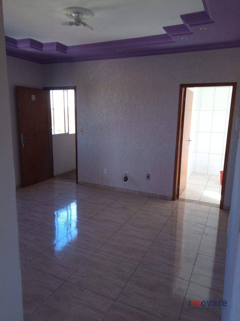 Apartamento à venda com 2 quartos, 64m² - Foto 3