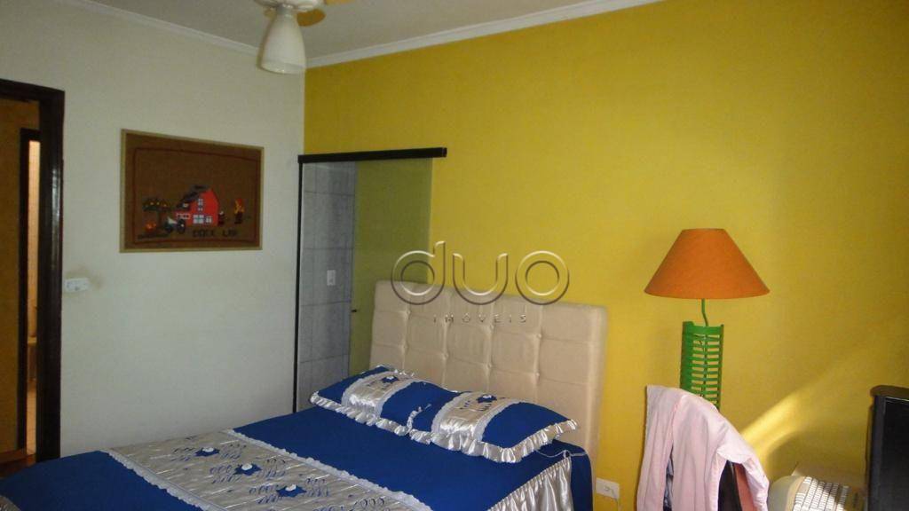 Casa à venda com 4 quartos, 125m² - Foto 9