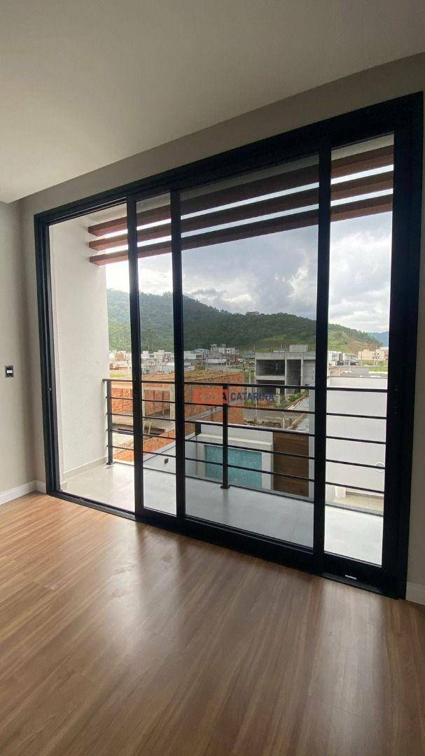 Casa à venda com 3 quartos, 170m² - Foto 18