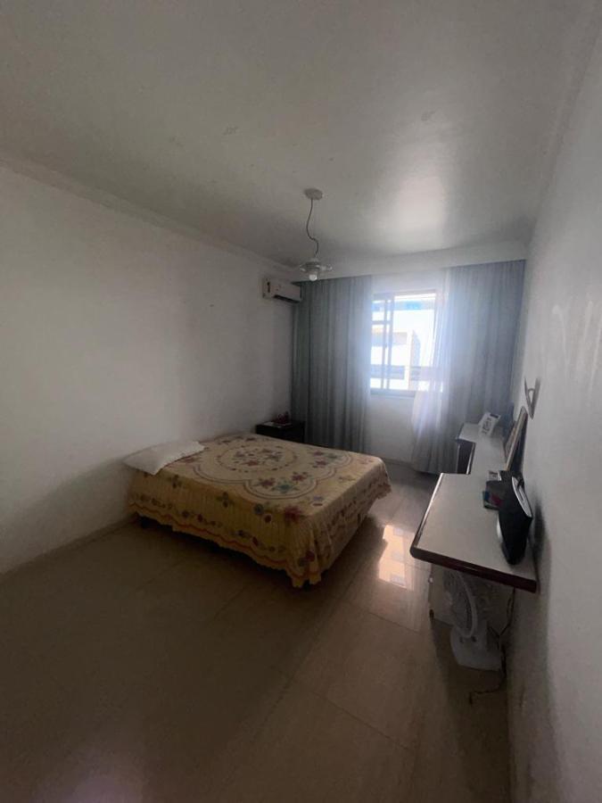 Apartamento à venda com 4 quartos, 200m² - Foto 17