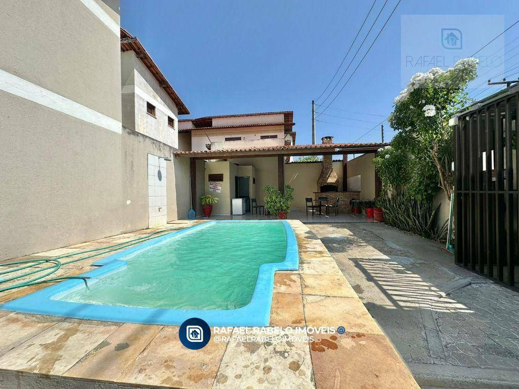 Casa de Condomínio à venda com 4 quartos, 134m² - Foto 2