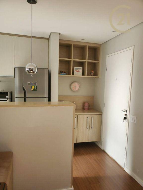 Apartamento à venda com 2 quartos, 65m² - Foto 9