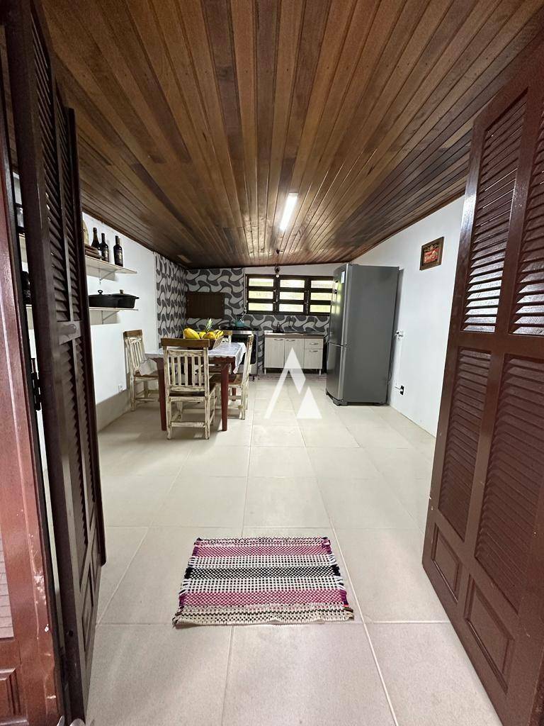 Casa à venda com 4 quartos, 170m² - Foto 23