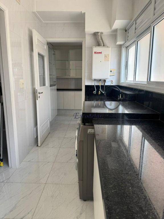 Apartamento para alugar com 3 quartos, 142m² - Foto 36