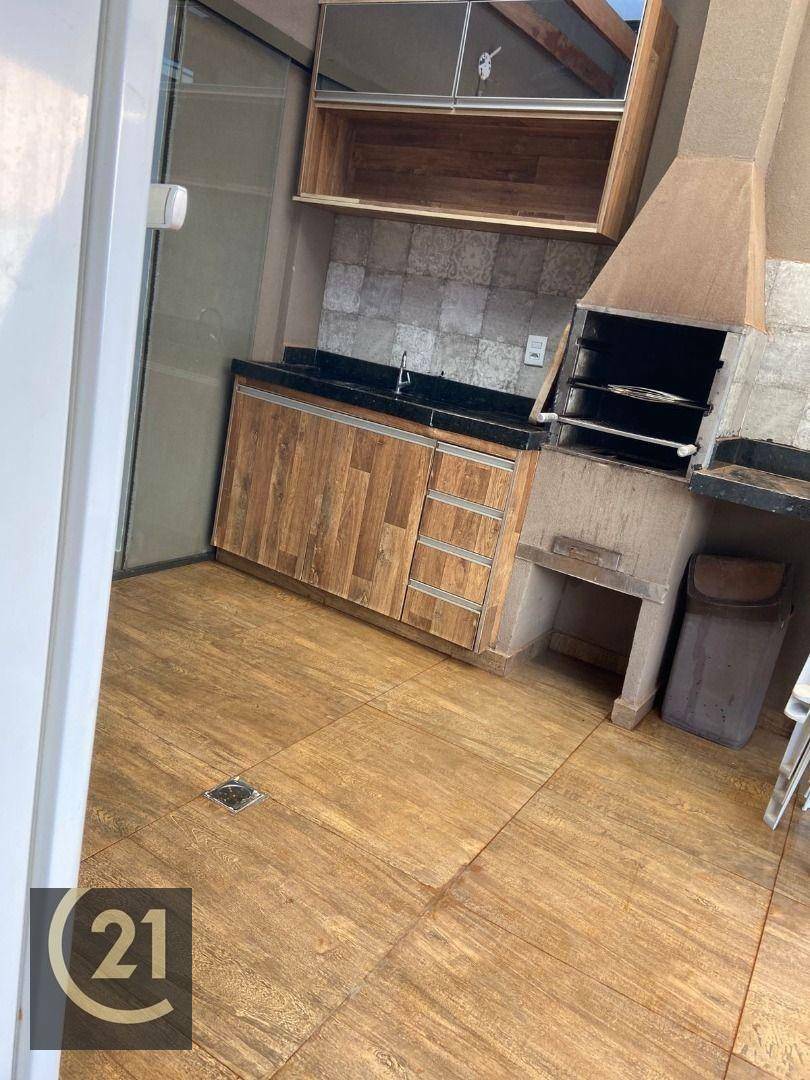 Casa à venda com 2 quartos, 90m² - Foto 2