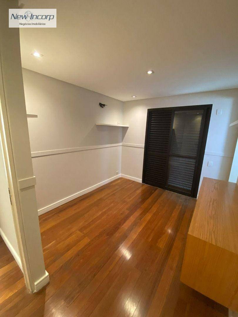 Apartamento à venda com 4 quartos, 192m² - Foto 14