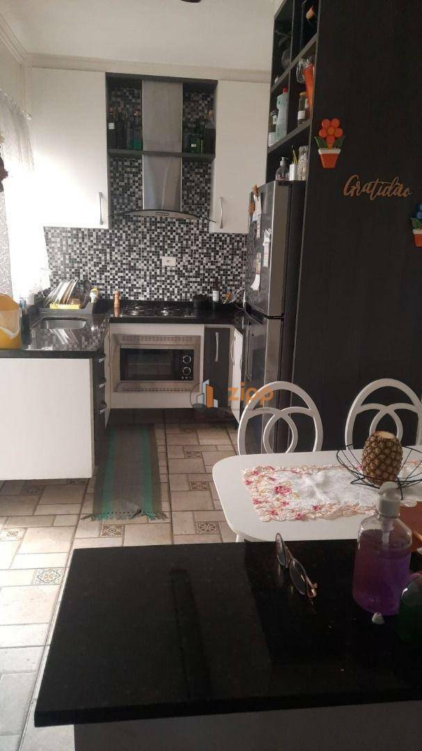 Sobrado à venda com 3 quartos, 96m² - Foto 15