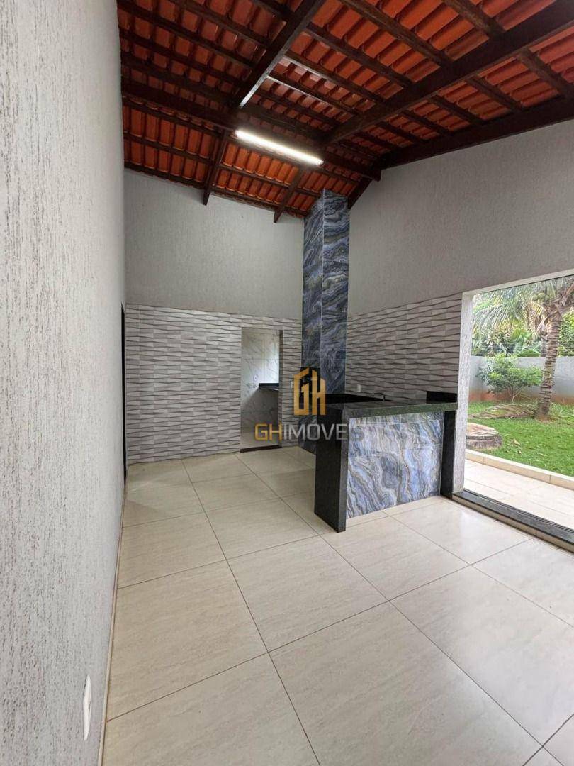 Casa à venda com 3 quartos, 170m² - Foto 4