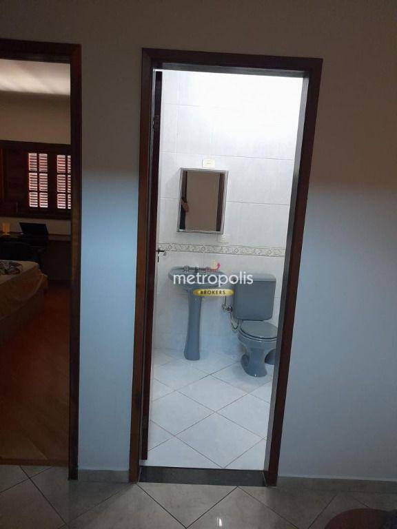 Sobrado para alugar com 3 quartos, 210m² - Foto 22