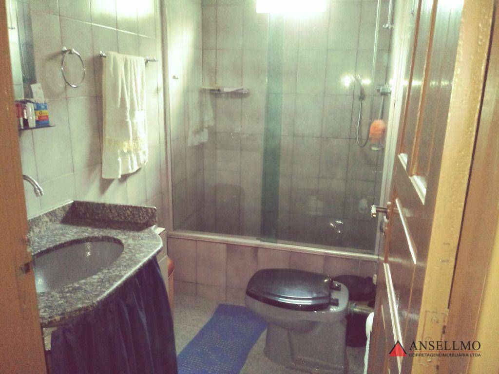 Casa à venda com 5 quartos, 182m² - Foto 16