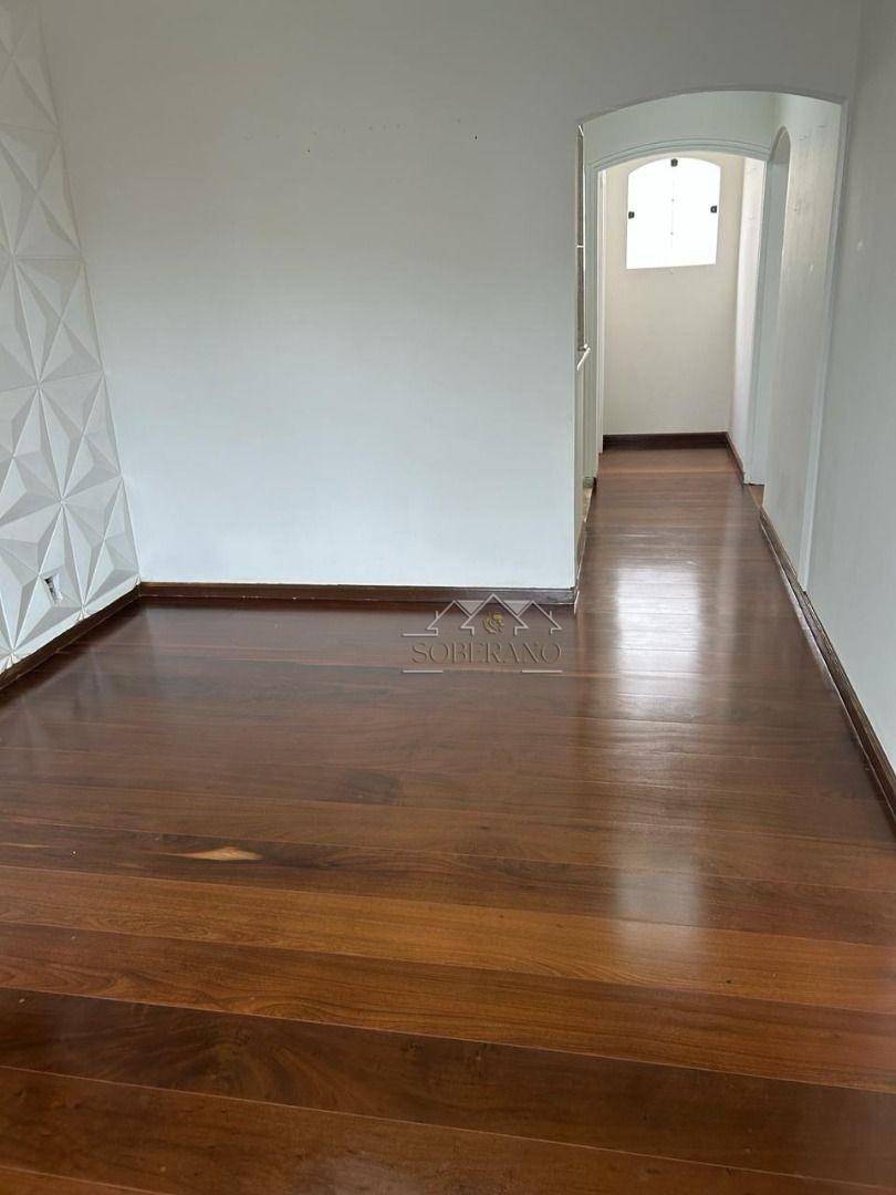 Sobrado para alugar com 4 quartos, 422m² - Foto 9