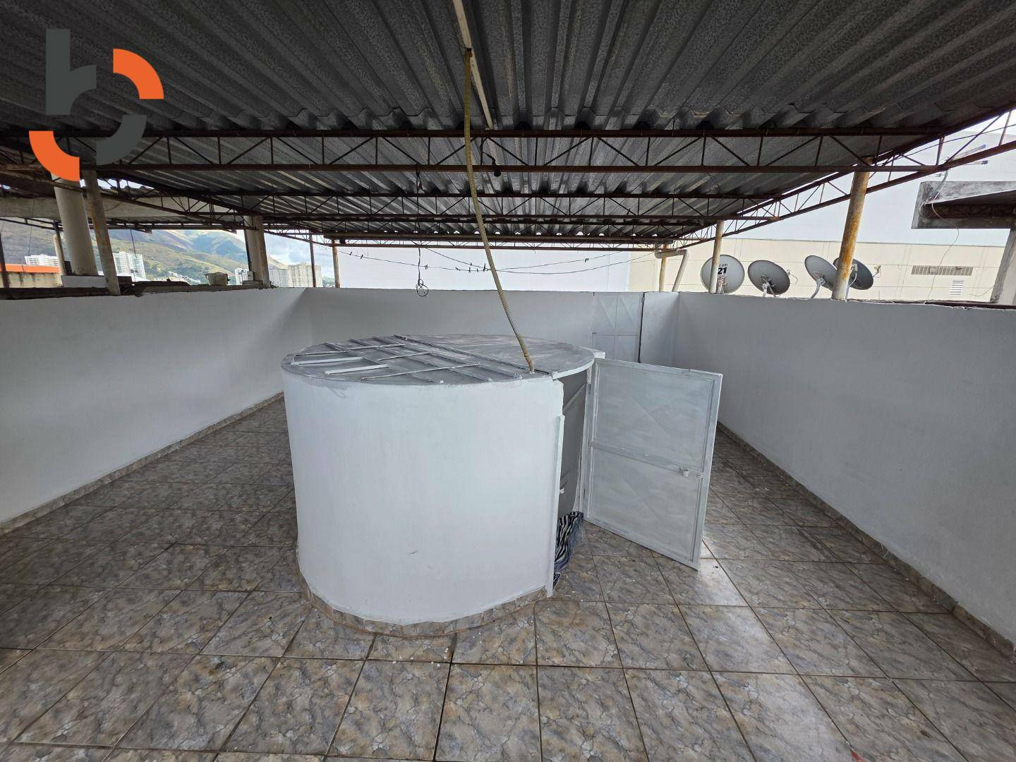 Apartamento para alugar com 1 quarto, 70m² - Foto 10