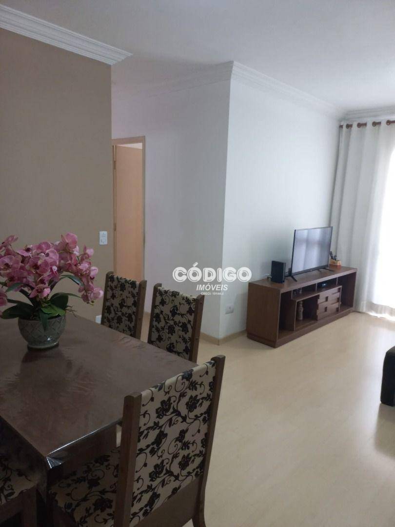 Apartamento à venda com 3 quartos, 69m² - Foto 4