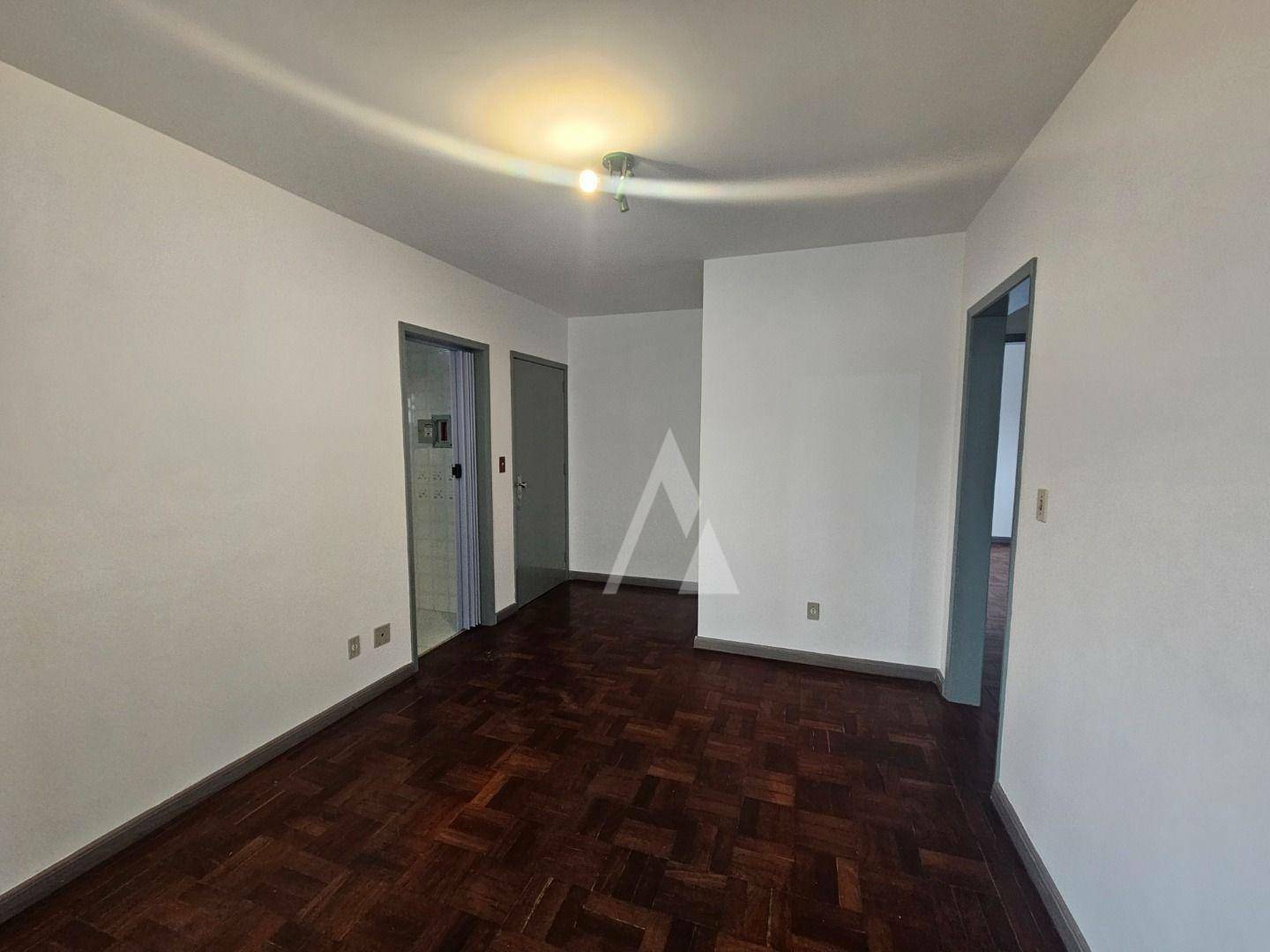 Apartamento para alugar com 2 quartos, 55m² - Foto 5