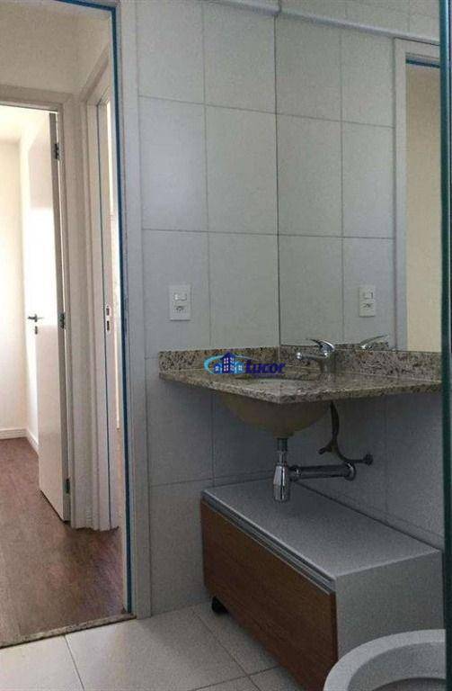 Apartamento à venda com 2 quartos, 56m² - Foto 3