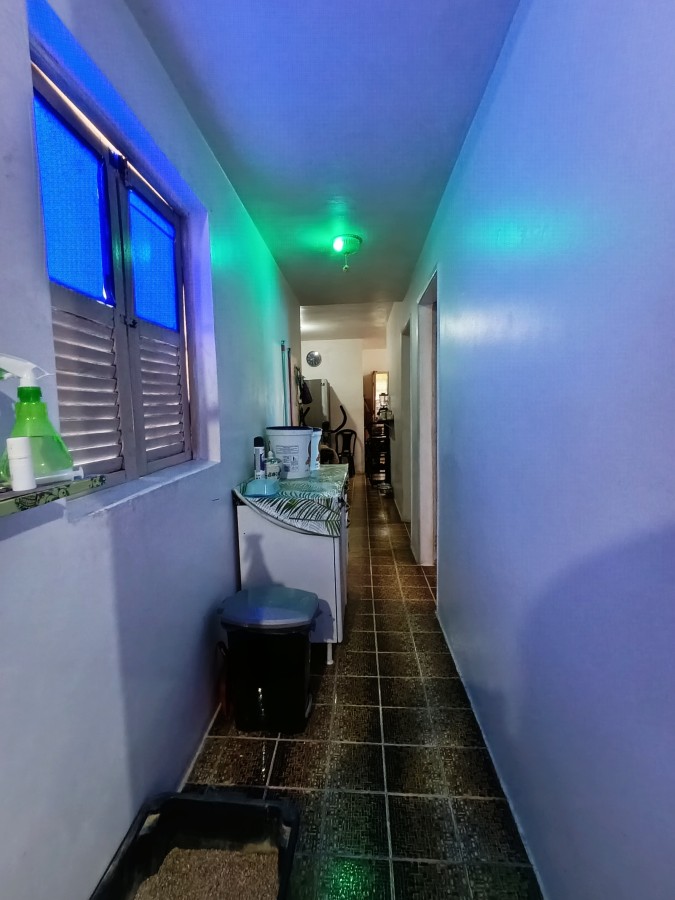 Casa à venda com 2 quartos, 209m² - Foto 8