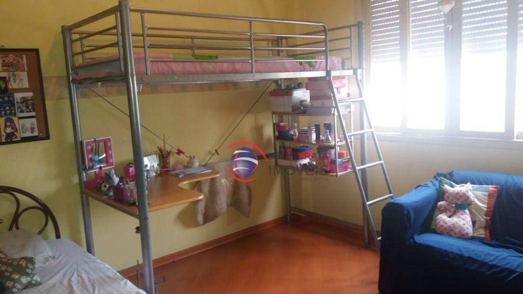 Apartamento à venda com 4 quartos, 256m² - Foto 5