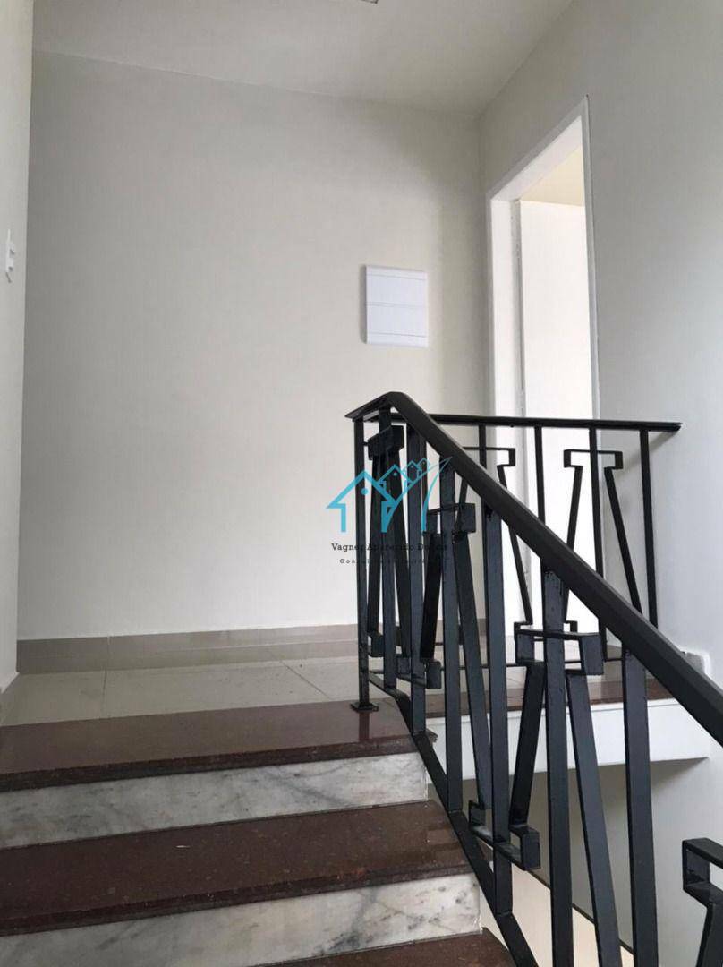 Sobrado à venda e aluguel com 3 quartos, 400M2 - Foto 38