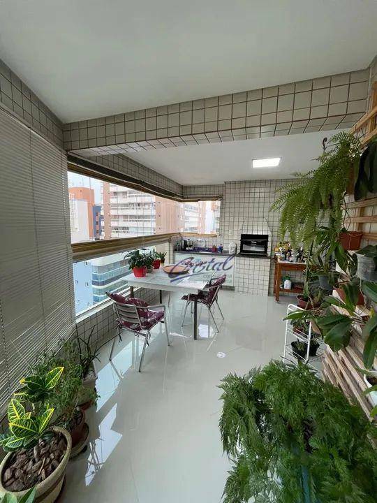 Apartamento à venda com 3 quartos, 133m² - Foto 6