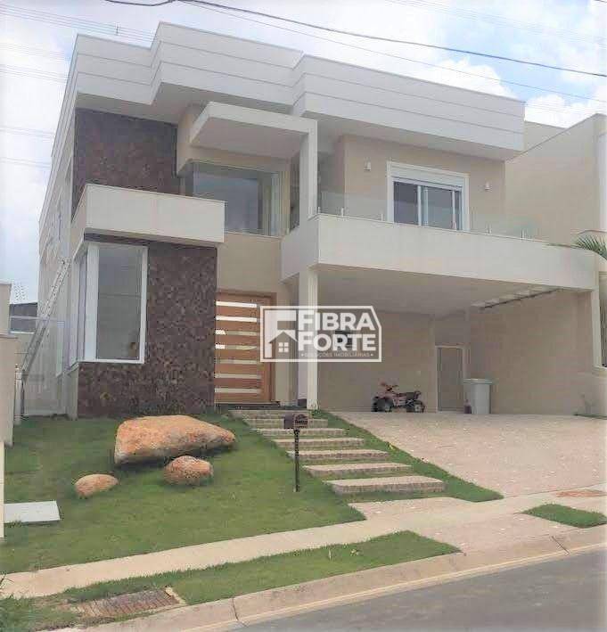 Casa de Condomínio à venda com 4 quartos, 330m² - Foto 1