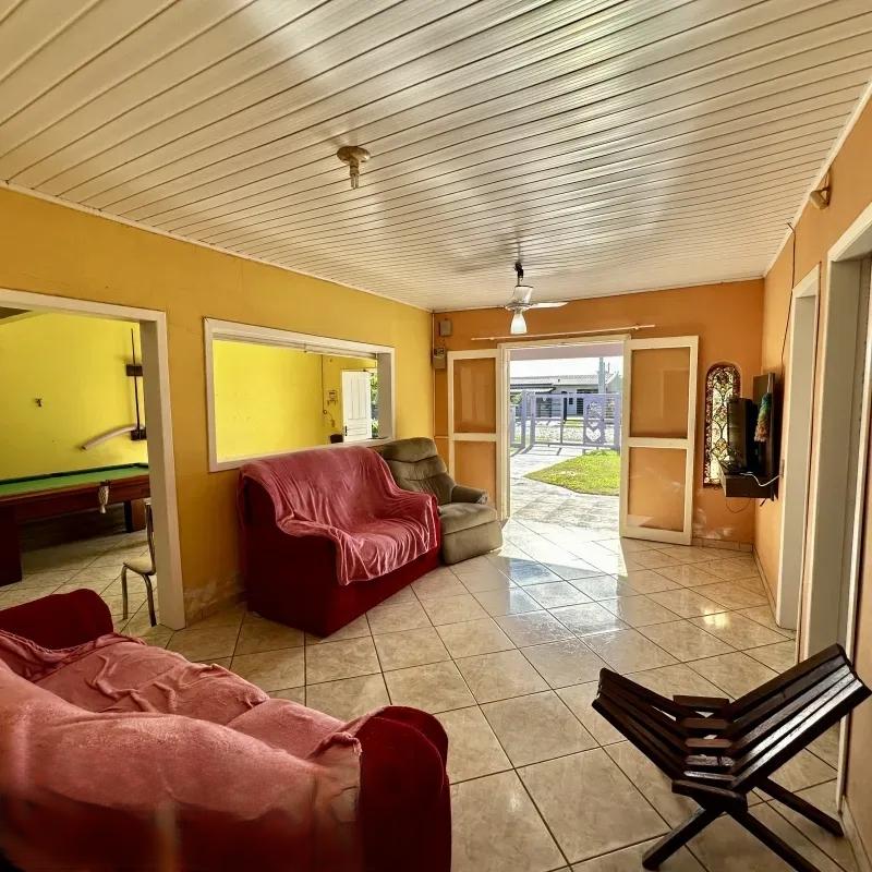 Casa à venda com 4 quartos, 133m² - Foto 4