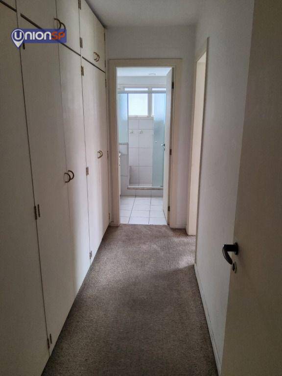 Apartamento à venda com 3 quartos, 197m² - Foto 15