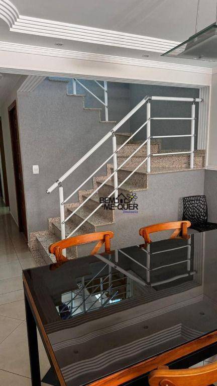 Sobrado, 3 quartos, 272 m² - Foto 4