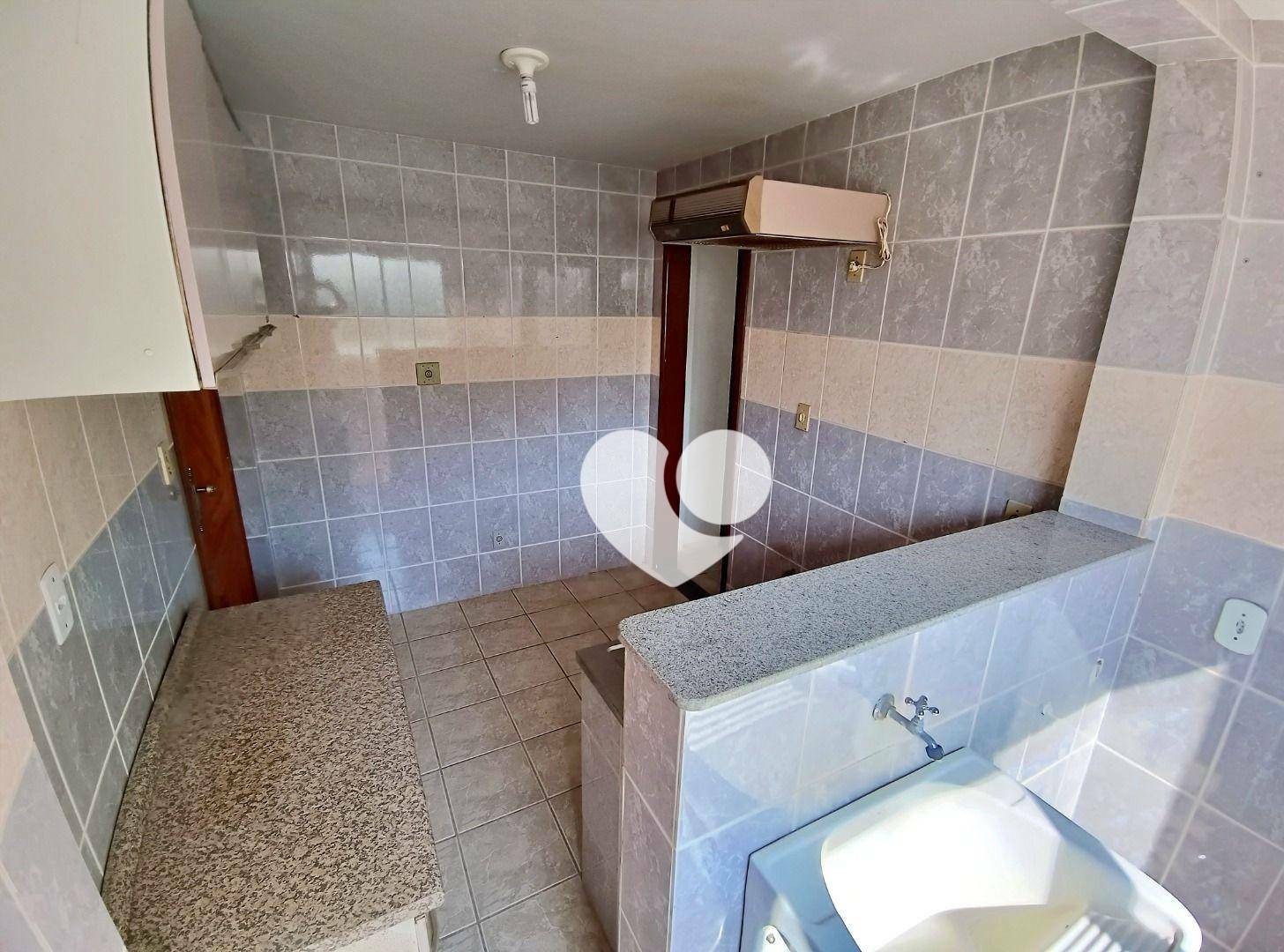 Apartamento à venda com 2 quartos, 70m² - Foto 16