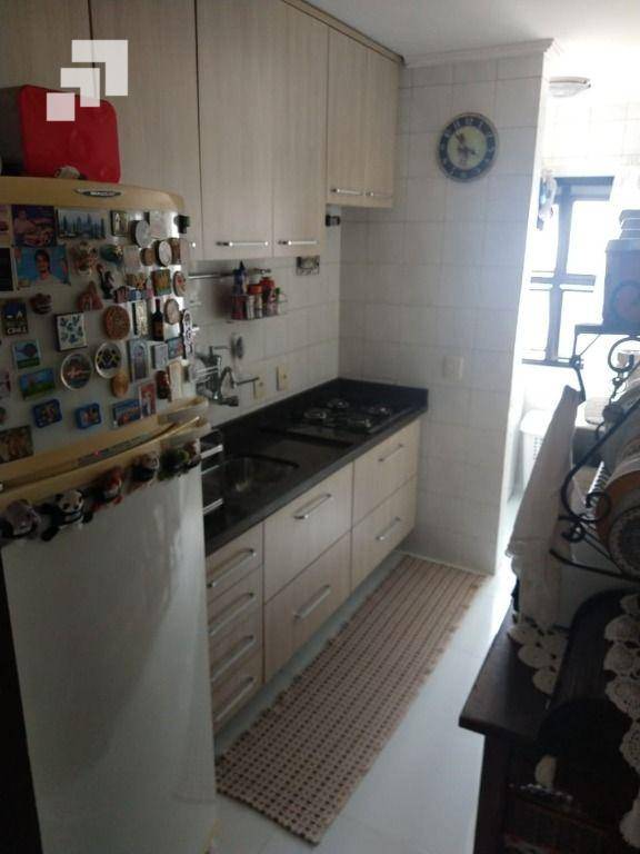 Apartamento à venda e aluguel com 2 quartos, 59m² - Foto 3