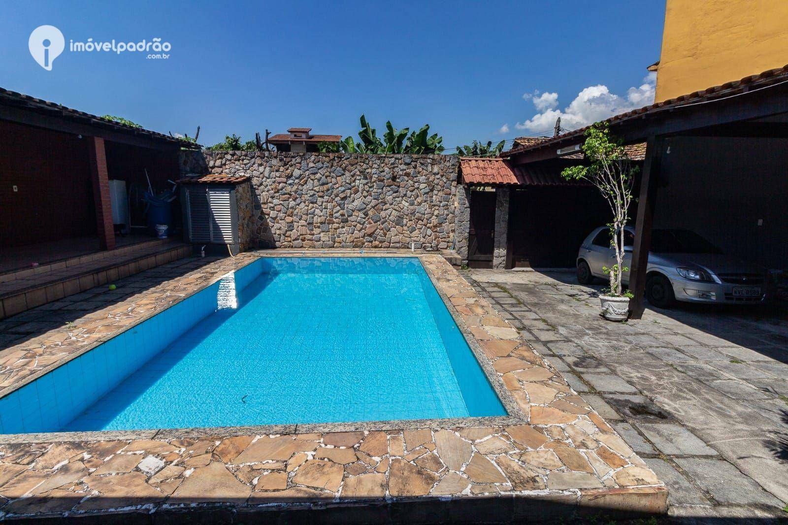 Casa à venda com 4 quartos, 320m² - Foto 5