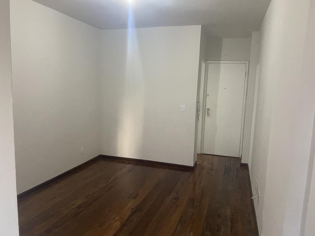 Apartamento à venda com 1 quarto, 40m² - Foto 6