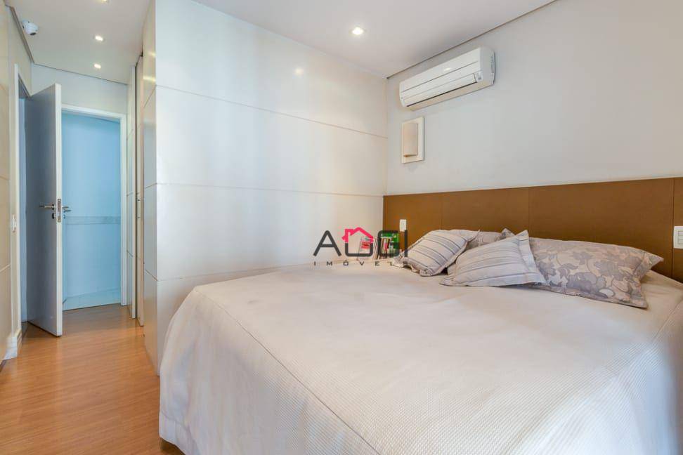 Apartamento à venda com 3 quartos, 154m² - Foto 4