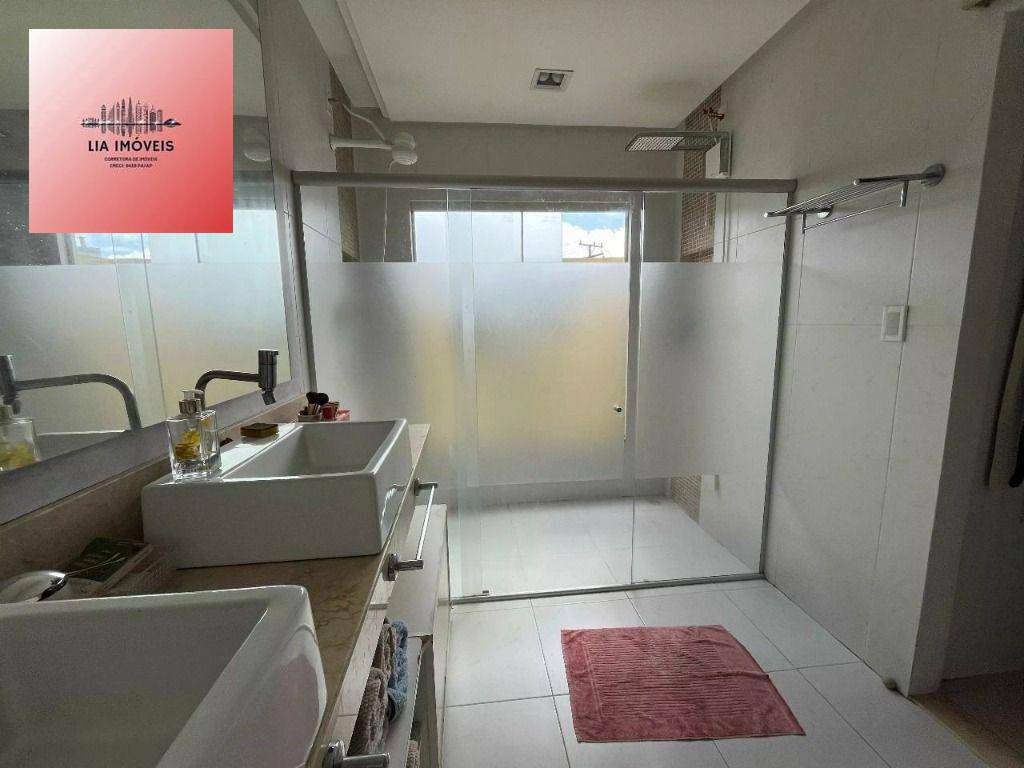 Casa de Condomínio à venda com 4 quartos, 310m² - Foto 2