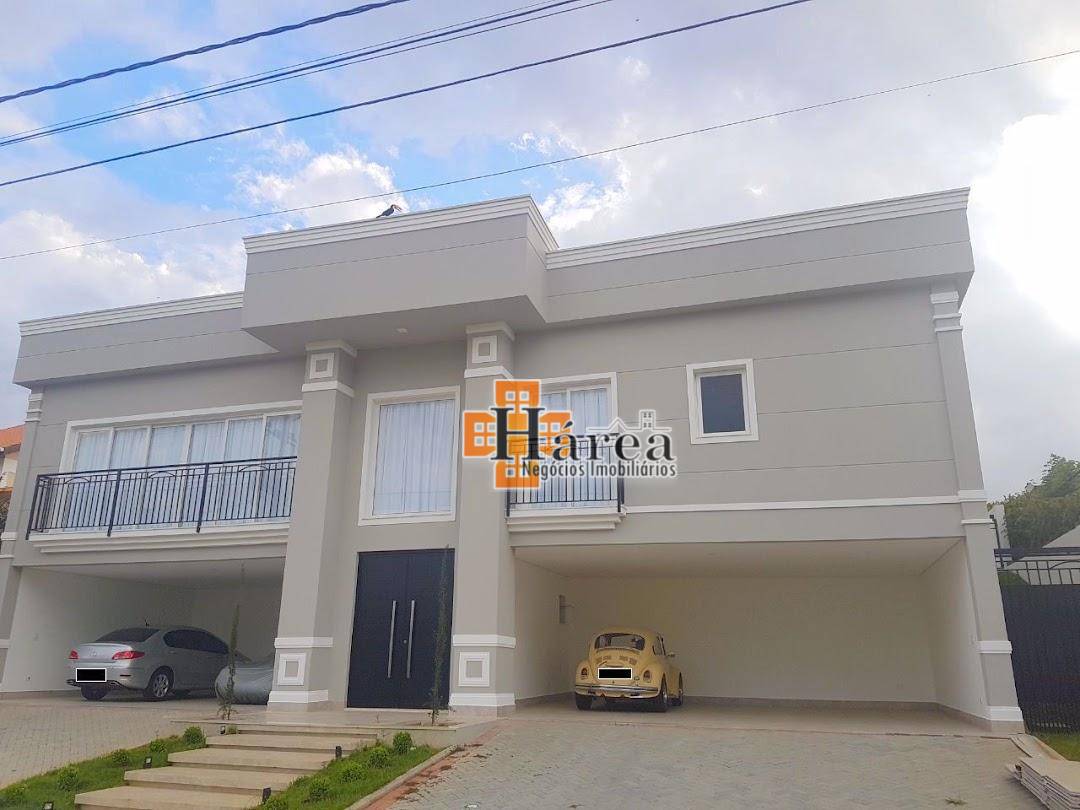 Sobrado à venda com 3 quartos, 400m² - Foto 1