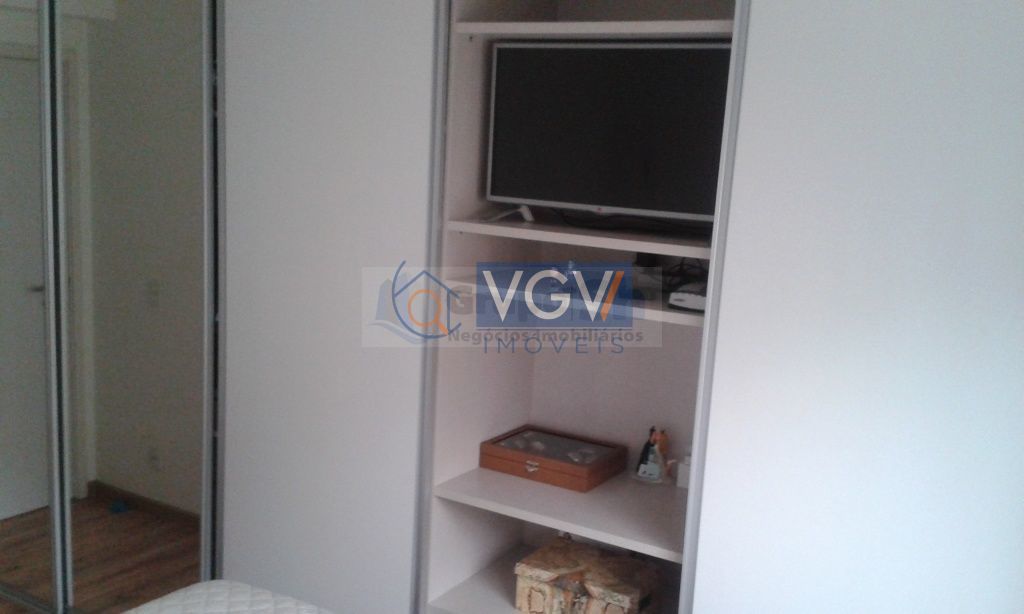 Apartamento à venda com 2 quartos, 65m² - Foto 11