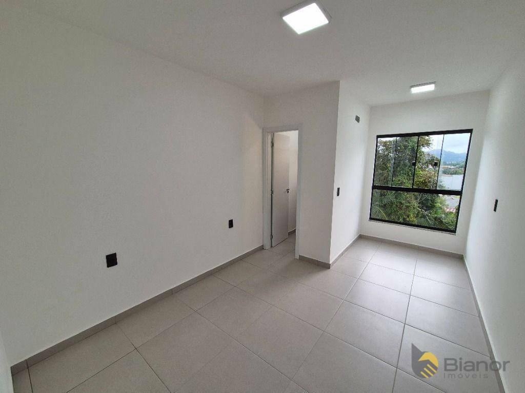 Casa à venda e aluguel com 2 quartos, 78m² - Foto 19