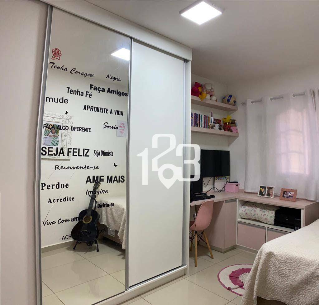 Casa à venda com 3 quartos, 118m² - Foto 25