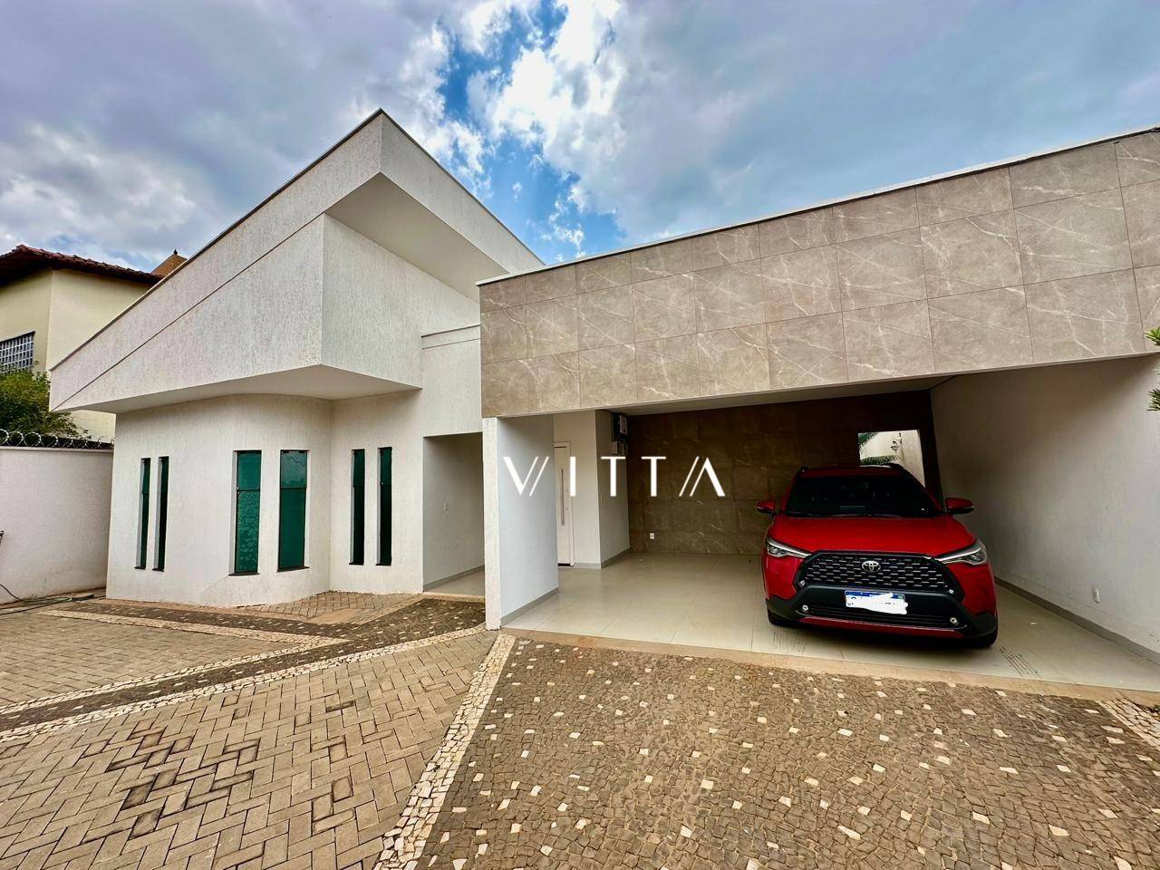 Casa, 4 quartos, 270 m² - Foto 1