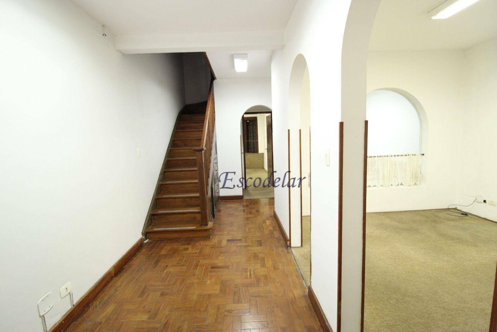 Casa à venda com 3 quartos, 120m² - Foto 1