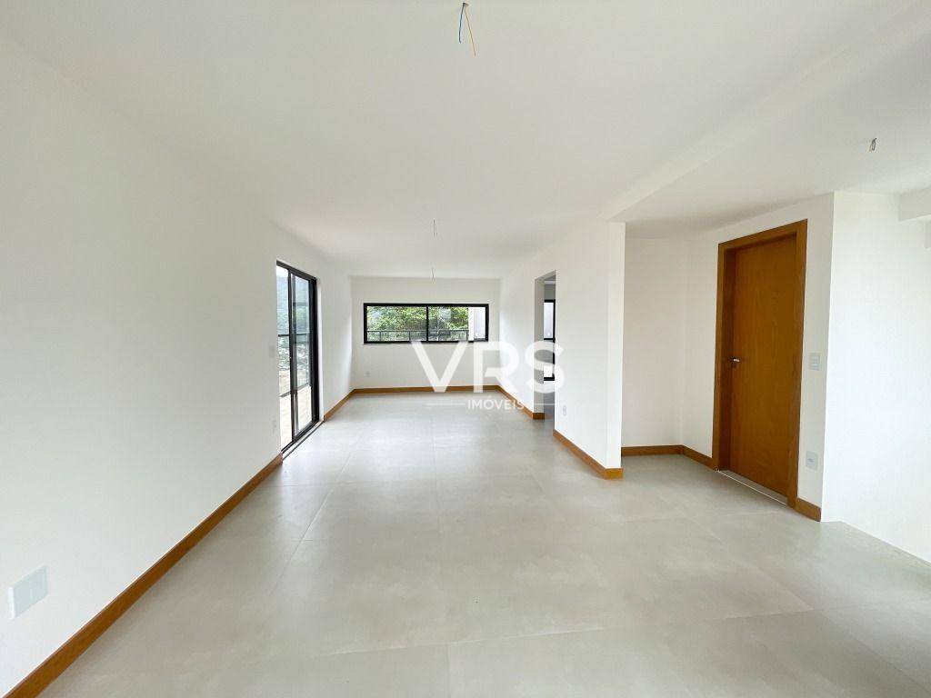 Casa de Condomínio à venda com 4 quartos, 160m² - Foto 9
